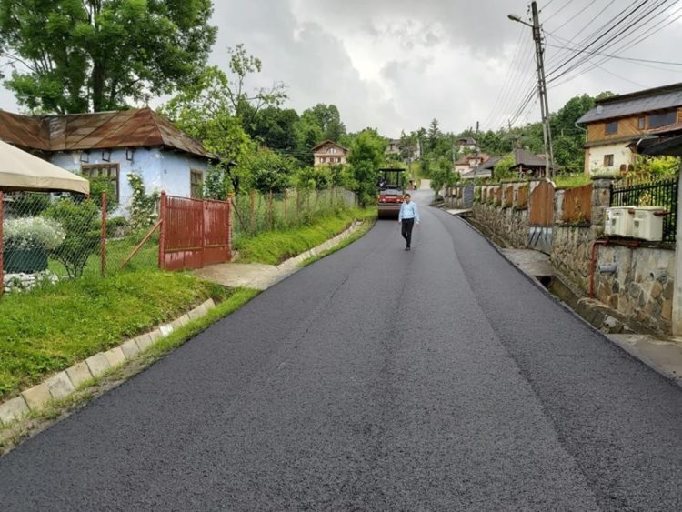 LUCRARI LA INFRASTRUCTURA