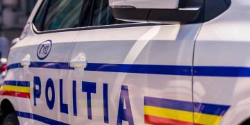 MASINA SPARTA IN CENTRUL TARGOVISTEI IN PLINA ZI