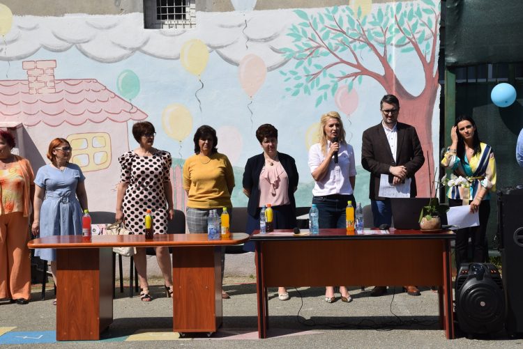 Astăzi a debutat Târgul Educațional „Handmade with love”