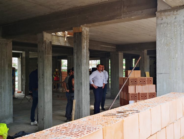 TERMENUL DE EXECUȚIE A LUCRĂRILOR DE EXTINDERE ȘI REABILITARE A CREȘEI NR.14 VA FI REDUS LA JUMĂTATE!