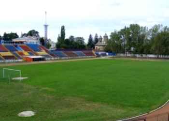 ÎNCEP LUCRĂRILE LA STADIONUL „EUGEN POPESCU”