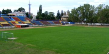 ÎNCEP LUCRĂRILE LA STADIONUL „EUGEN POPESCU”