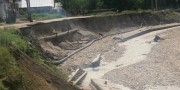 PREȘEDINTELE CONSILIULUI JUDEȚEAN DÂMBOVIȚA – DESPRE EFECTELE DISTRUCTIVE ALE CURSURILOR DE APĂ DE PE TERITORIUL DÂMBOVIȚA