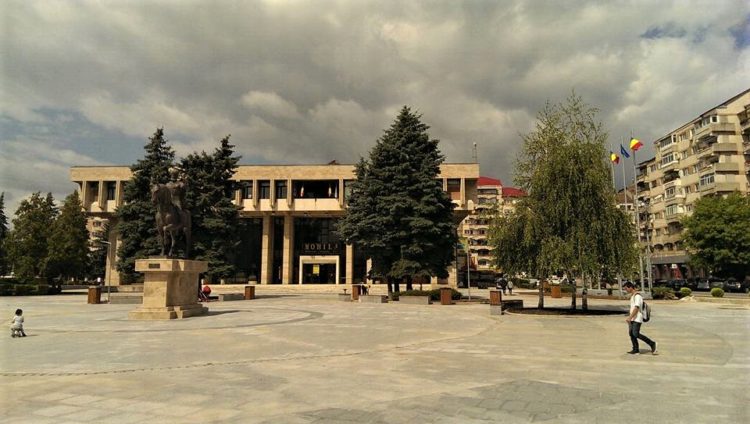 PROGRAMUL CEREMONIALULUI PUBLIC MILITAR ȘI RELIGIOS, DEDICAT ZILEI IMNULUI NAȚIONAL LA TÂRGOVIȘTE