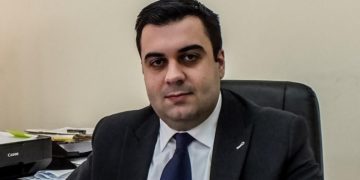 MINISTRUL TRANSPORTURILOR RĂZVAN CUC A AJUNS LA SPITAL ÎN URMA UNUI ACCIDENT RUTIER