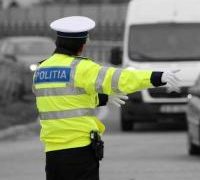 Cercetați de polițiști pentru săvârșirea de infracțiuni contra siguranței circulației pe drumurile publice