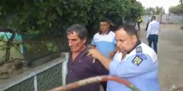 BĂRBATUL DE 61 DE ANI, DIN GURA ȘUȚII, ACUZAT CĂ ȘI-A ÎNJUNGHIAT MORTAL FIUL A FOST ARESTAT PREVENTIV PENTRU 30 DE ZILE