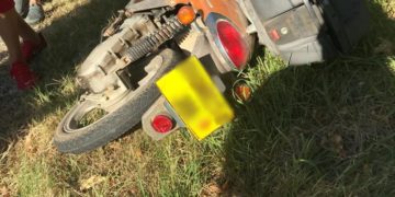 PE  DN72A, ÎN AFARA LOCALITĂȚII PRISEACA, S-A PRODUS O COLIZIUNE ÎNTRE UN AUTOTURISM ȘI UN MOPED