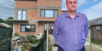 DE NEIMAGINAT! ALEXANDRU OPREA – PREȘEDINTELE C.J. DÂMBOVIȚA ȘI-A CUMPĂRAT 3 CASE ÎN VALOARE TOTALĂ DE 320.000 DE EURO ÎNTR-O SINGURĂ LUNĂ!!! DE UNDE AVEȚI ACEȘTI BANI DOMNULE OPREA?