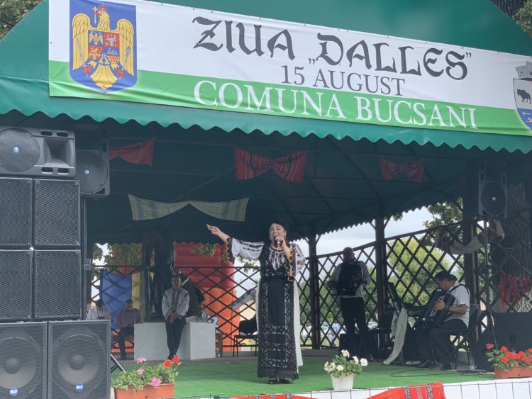 SĂRBĂTOARE MARE LA BUCȘANI
