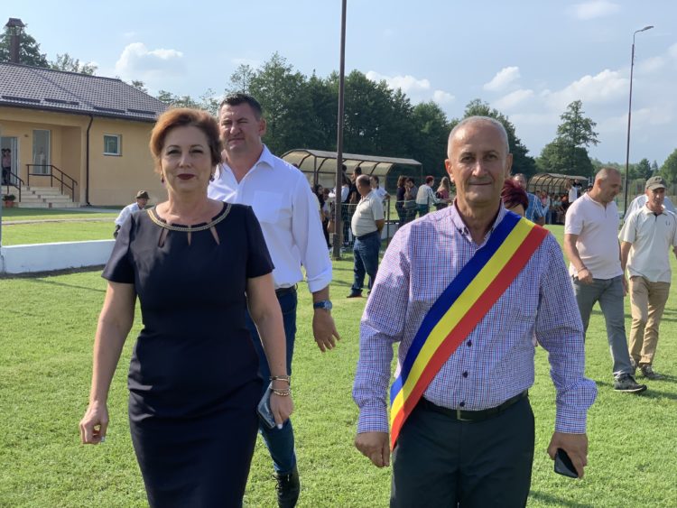 MEGA PETRECERE LA TATĂRANI DE ZIUA COMUNEI! PRIMARUL PĂTRU CONSTANTIN A ORGANIZAT UN EVENIMENT DE EXCEPȚIE!