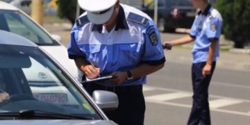 TINERI, CERCETAȚI DE POLIȚIȘTI SUB ASPECTUL SĂVÂRȘIRII DE INFRACȚIUNI CONTRA SIGURANȚEI CIRCULAȚIEI PE DRUMURILE PUBLICE