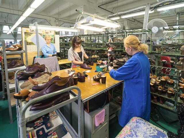 INSPECTORII ITM, CONTROALE LA UNITĂȚILE CARE AU CA OBIECTIV DE ACTIVITATE FABRICAREA PRODUSELOR TEXTILE, CONFECȚII, PIELĂRIE ȘI ÎNCĂLȚĂMINTE