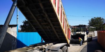 CONTINUĂ LUCRĂRILE DE MODERNIZARE A INFRASTRUCTURII RUTIERE DIN MUNICIPIUL TÂRGOVIȘTE