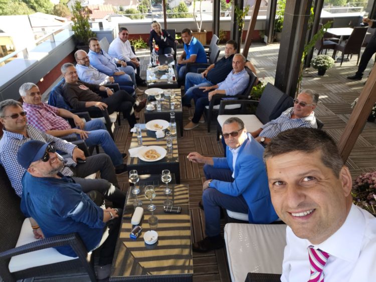 SE ÎNTÂMPLĂ ACUM! FOȘTI LIDERI AI PD-L PREGĂTESC RUPEREA PNL DÂMBOVIȚA!