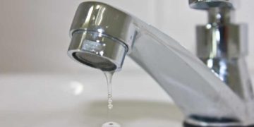 DIN CAUZA LIPSEI APEI DIN SURSA BEZDEAD, CA URMARE A SECETEI PRELUNGITE, ÎNCEPÂND CU DATA DE 22.09.2019 SE IMPUNE FURNIZAREA APEI ÎN COMUNA BEZDEAD DUPĂ URMĂTORUL PROGRAM: