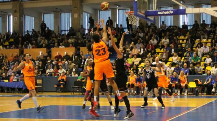 ECHIPA DE VOLEI FEMININ CSM TÂRGOVIȘTE PARTICIPĂ ÎN ACESTE ZILE LA CUPA CHINDIA 2019, UN TURNEU INTERNAȚIONAL AMICAL CE VA FI GĂZDUIT DE SALA SPORTURILOR DIN TÂRGOVIȘTE, ÎN PERIOADA 20-22 SEPTEMBRIE