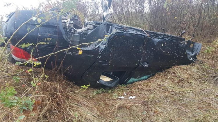 O MAȘINĂ S-A RĂSTURNAT PE A1, LA KM 66