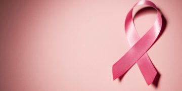 ZIUA LUPTEI ÎMPOTRIVA CANCERULUI LA SÂN ESTE MARCATĂ ANUAL, ÎNCEPÂND DIN 2014, LA DATA DE 1 OCTOMBRIE