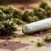 ÎN PERIOADA NOIEMBRIE 2018 – AUGUST 2019, POLIȚIȘTII DIN CADRUL SERVICIULUI DE COMBATERE A CRIMINALITĂȚII ORGANIZATE DÂMBOVIȚA, SUB COORDONAREA UNUI PROCUROR DE LA D.I.I.C.O.T, AU DOCUMENTAT ACTIVITATEA INFRACȚIONALĂ A UNUI GRUP INFRACȚIONAL ORGANIZAT, STRUCTURAT PE 2 CELULE ȘI SPECIALIZAT ÎN PROCURAREA ȘI FURNIZAREA DE DROGURI DE RISC CĂTRE DIVERȘI CONSUMATORI DIN TÂRGOVIȘTE ȘI DOICEȘTI