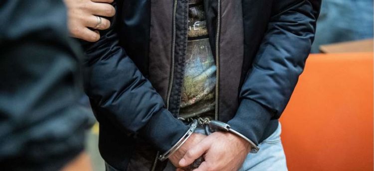 POLIȚIȘTII DIN TITU AU REȚINUT, IERI DUPĂ – AMIAZĂ, PENTRU 24 DE ORE, DOI BĂRBAȚI, UNUL DIN BOLINTIN VALE ȘI ALTUL DIN ODOBEȘTI, BĂNUIȚI DE SĂVÂRȘIREA INFRACȚIUNII DE FURT CALIFICAT
