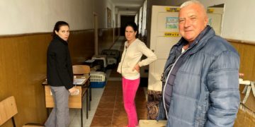 Sterilizare gratuită a câinilor fără pedigree la I.L. Caragiale. Primăria încearcă să stopeze înmulțirea maidanezilor!