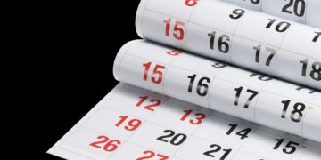 LA SFÂRȘITUL LUNII NOIEMBRIE, ROMÂNII CARE LUCREAZĂ ȘI ÎN WEEKENDURI AR PUTEA AVEA PARTE DE O NOUĂ MUNIVACANTA DE 2 ZILE