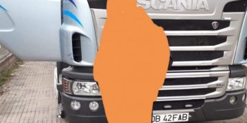 ADMINISTRATORII UNEI SOCIETĂȚI DE TRANSPORT, DIN CRÂNGURILE, SUNT CERCETAȚI DE POLIȚIȘTI ÎNTR-UN DOSAR DE ÎNȘELĂCIUNE!