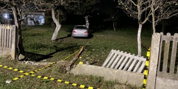 UN ”ZMEU” DE 19 ANI DIN BRĂNEȘTI CU UN ”CAZAN” DE BMW DE-O VÂRSTĂ CU EL A PRODUS UN ACCIDENT DE ZILE MARI! VEZI CINE A CONDUS MAȘINA ȘI CE S-A ÎNTÂMPLAT CU ȘOFERUL! – VIDEO