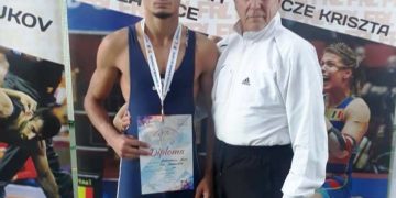 UNUL DINTRE LUPTĂTORII DE MARE PERSPECTIVĂ A CLUBULUI SPORTIV TÂRGOVIȘTE A URCAT PE PODIUMUL DE PREMIERE