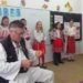 La Școala Șelaru a avut loc o lecție inedită de istorie pe linguri de lemn