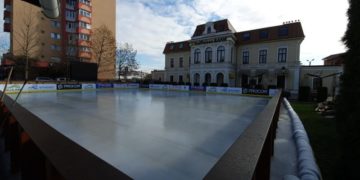 Se deschide sâmbătă patinoarul Arsenal