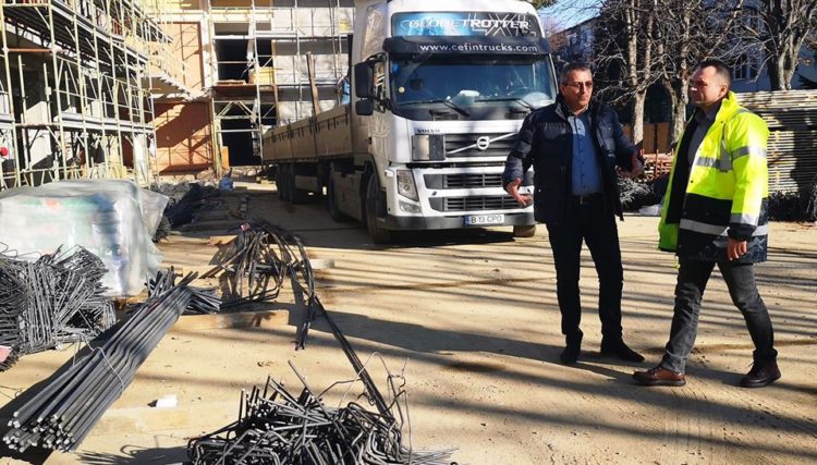Vizita pe santierul care vizeaza modernizarea Şcolii Gimnaziale „Mihai Viteazul”