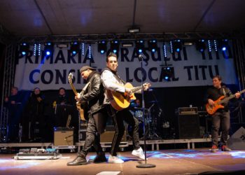 CONCERT DE ZILE MARI ORGANIZAT DE PRIMĂRIA ORAȘULUI TITU