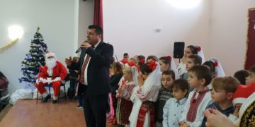 MAGIA CRĂCIUNULUI LA PETREȘTI – GALERIE FOTO