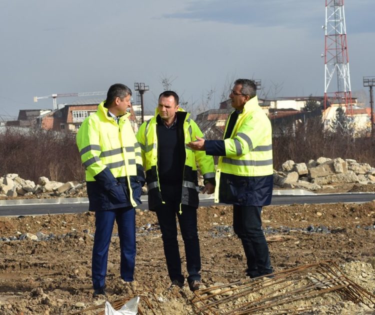 Vizită  pe șantierul de amenajare a noului parc din zona UM Gara