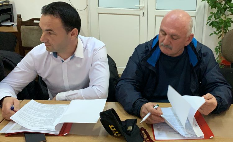 CONCURSURI CU ”CÂNTEC” LA SCOLA BRĂNEȘTI! I.P.J. DÂMBOVIȚA TREBUIE SĂ INTERVINĂ ÎN FORȚĂ DE URGENȚĂ PENTRU CĂ ESTE ”TÂLHĂRIE LA DRUMUL MARE”!