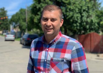 LA DOAR O ZI DISTANȚĂ – GESTUL PRIMARULUI DE LA CRÂNGURILE ESTE URMAT DE UN ALT PRIMAR! GEORGE GEORGESCU EDILUL COMUNEI PRODULEȘTI A RENUNȚAT ȘI EL LA PENSIA SPECIALĂ!