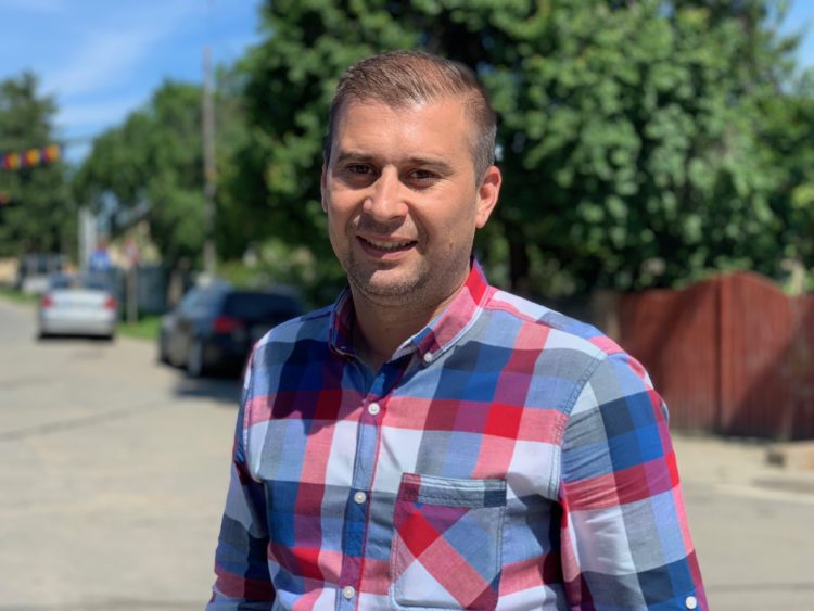 LA DOAR O ZI DISTANȚĂ – GESTUL PRIMARULUI DE LA CRÂNGURILE ESTE URMAT DE UN ALT PRIMAR! GEORGE GEORGESCU EDILUL COMUNEI PRODULEȘTI A RENUNȚAT ȘI EL LA PENSIA SPECIALĂ!