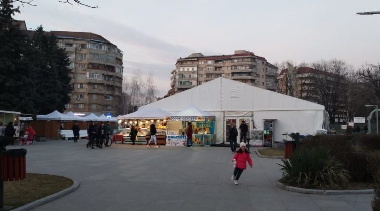 Târgul de mărțișoare vă așteaptă în Piața Mihai Viteazul!