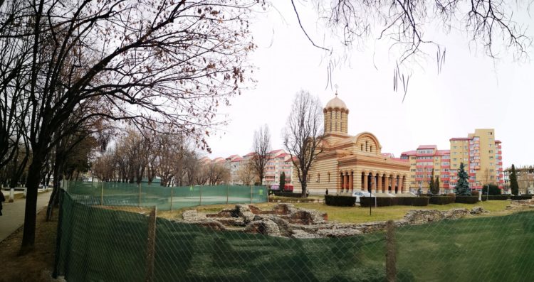 A debutat si proiectul de reabilitare a Parcului Mitropoliei