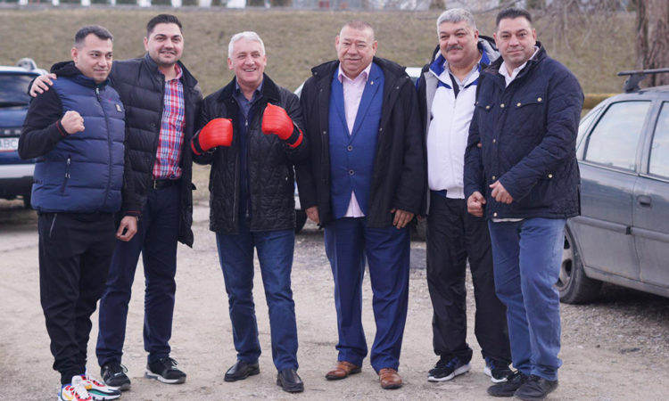 Club Energy City este primul club de box şi fitness din municipiul Moreni.