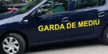 Un vânzător de piese auto second hand amendat de Garda de Mediu!