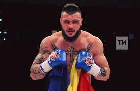 Ristea a continuat să lupte cu mandibula și degetul rupt