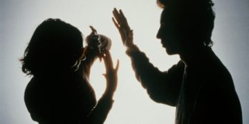 În arest după ce a încălcat ordinul de protecție mergând la domiciliul fostei soții!