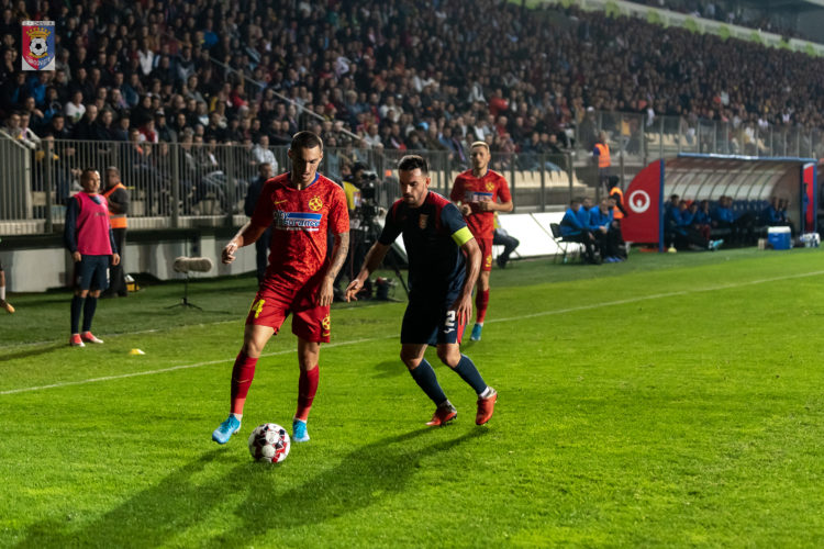 Chindia suspendă contractele jucătorilor!