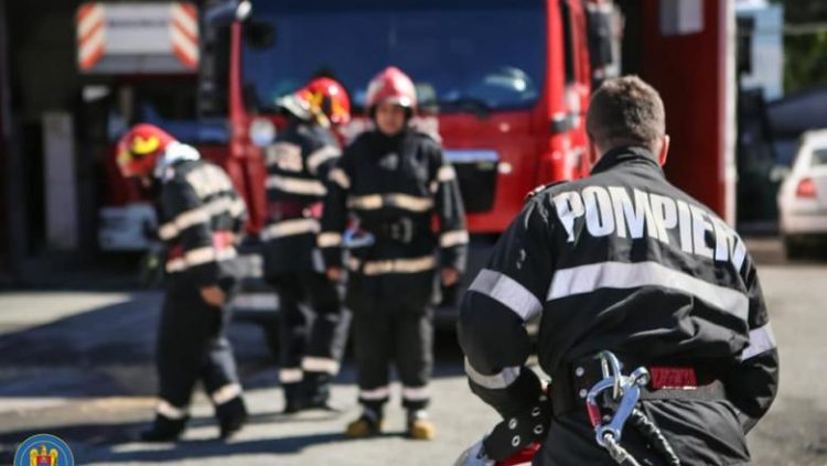 Incendiu de vegetație la Bucșani!