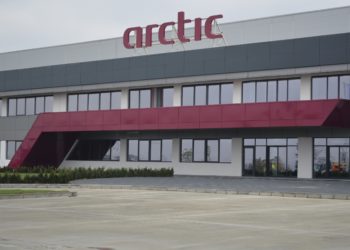 Arctic este alături de spitalele din România!