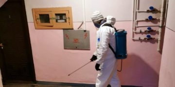 Primăria Municipiului Târgoviște a început dezinfectarea în scările de bloc!