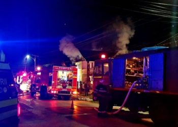 Incendiu violent în comuna Comișani!